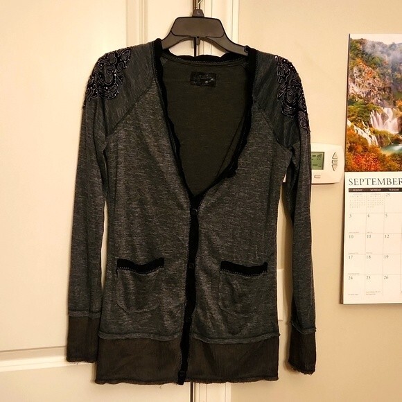 Miss Me Distressed Studded & Embellished Button-Up Gray Cardigan Size S - Picture 1 of 9